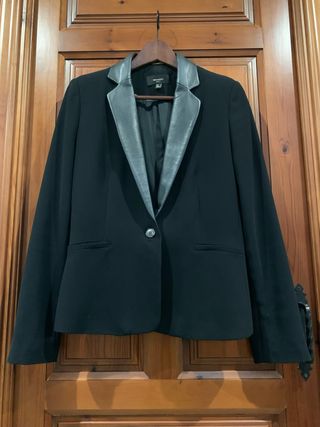 Americana Mango Solapa Piel Negra