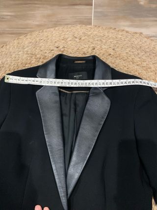 Americana Mango Solapa Piel Negra