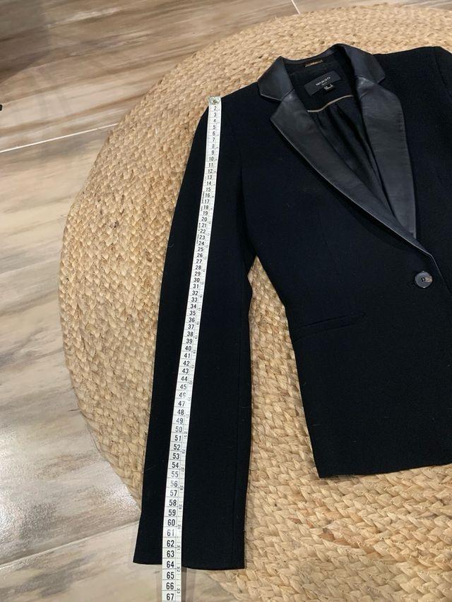 Americana Mango Solapa Piel Negra