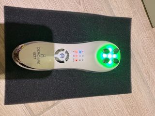 Dercare EC77 Dispositivo Belleza
