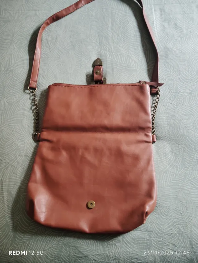 Bolso marrón