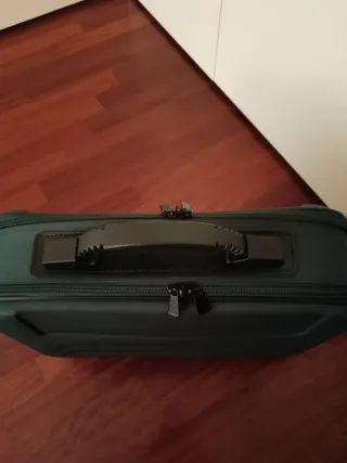 Valigetta portaoggetti verde scuro