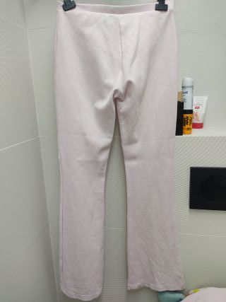 Pantalón Zara estilo Flare color rosa pastel