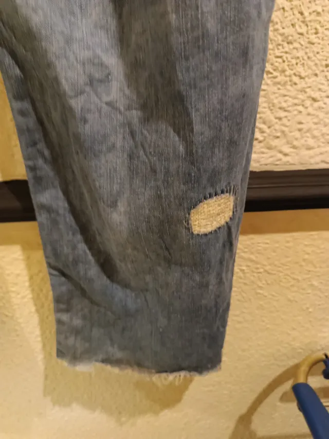 Vaqueros boyfriend desgastados