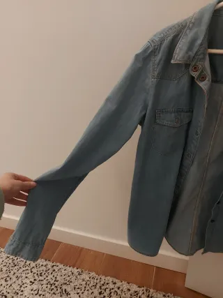 Camisa vaquera azul Talla S