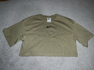 Camiseta Nike Crop Khaki Talla S
