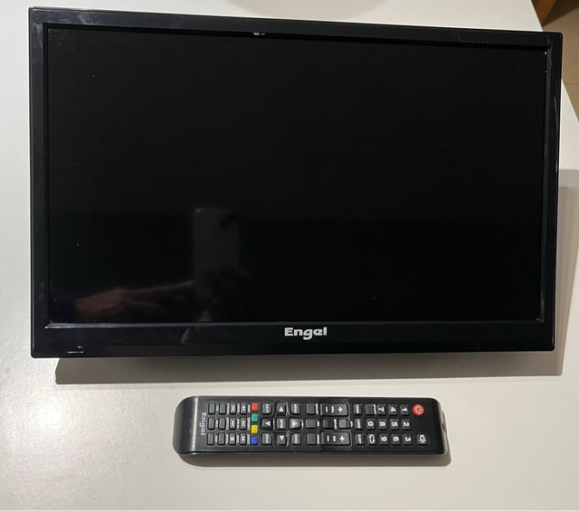 TV Engel 19 con supporto a parete