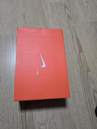 Caja Zapatillas Nike MC Trainer 2 Talla 41