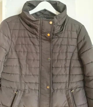 Chaqueta acolchada negra Lefties Talla M