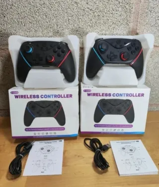 Due nuovi controller wireless/Nintendo Switch 1y2