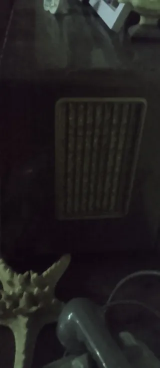 Radio anni '60 beige e marrone