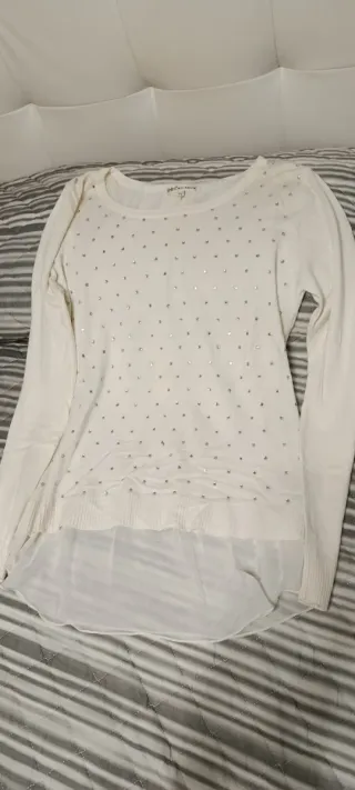 Jersey fino blanco con pedrería