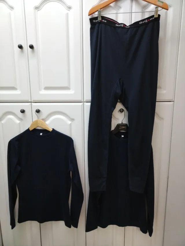 Conjunto térmico Grifone: 2 camisetas y pantalón