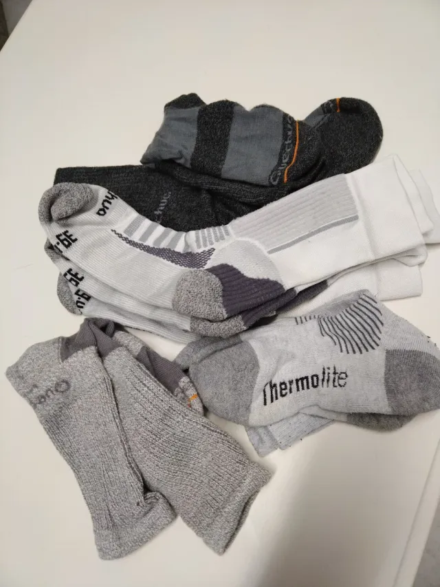 Conjunto térmico Grifone: 2 camisetas y pantalón