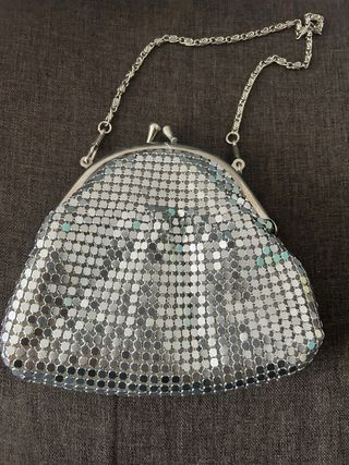 Cartera de fiesta plateada