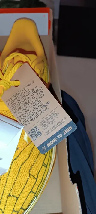 Nike Air Zoom Pegasus 41 LV8 Arancione