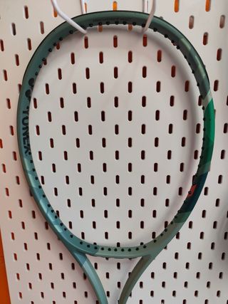 Raqueta Yonex Percept 100 300g Grip 3