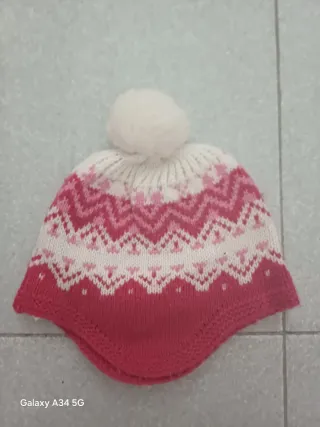 Cappellino bambina 6-9 mesi