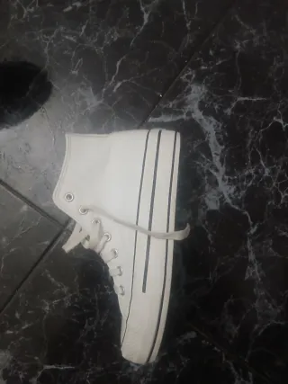 Zapatillas altas blancas