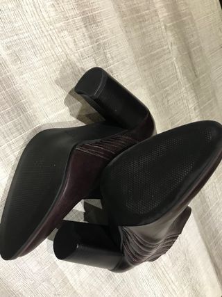 Botines de tacón marrones