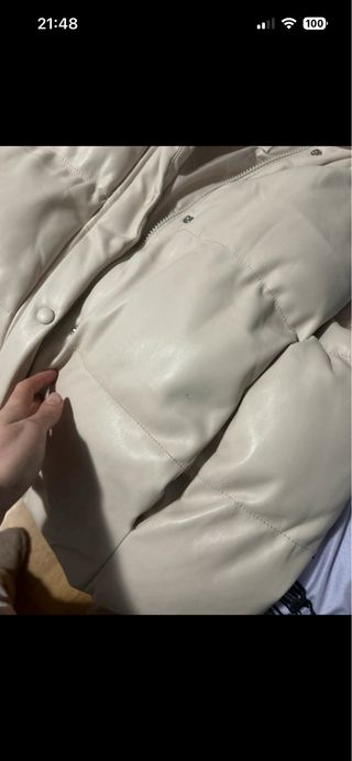 Chaleco efecto piel beige