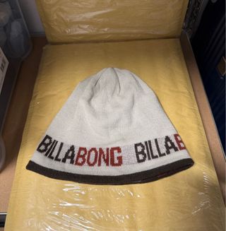 Gorro Invierno Billabong Reversible Beige y Marrón