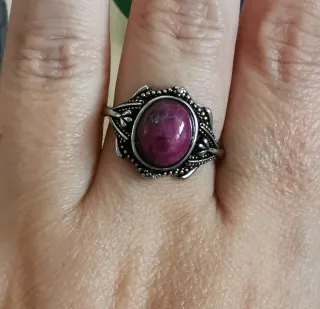 Anillo Rubí Zoisita Natural, Ajustable.