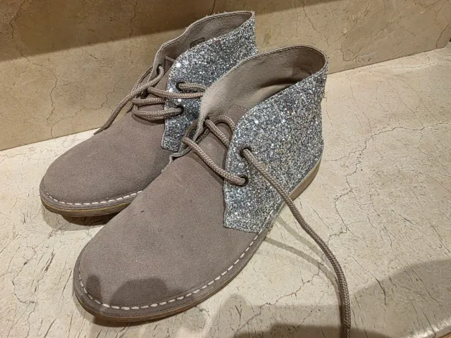 Botines Beige / gris y Plateados para Fiesta