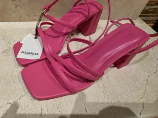 Sandalias Pull&Bear Fuchsia Nuevas con etiqueta