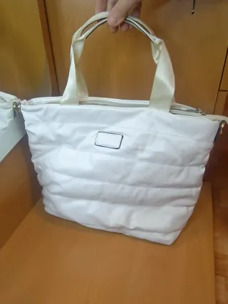 Bolso blanco acolchado mujer