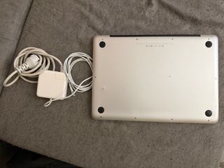 MacBook Pro 13" Core 2 Duo + SSD + RetroGaming