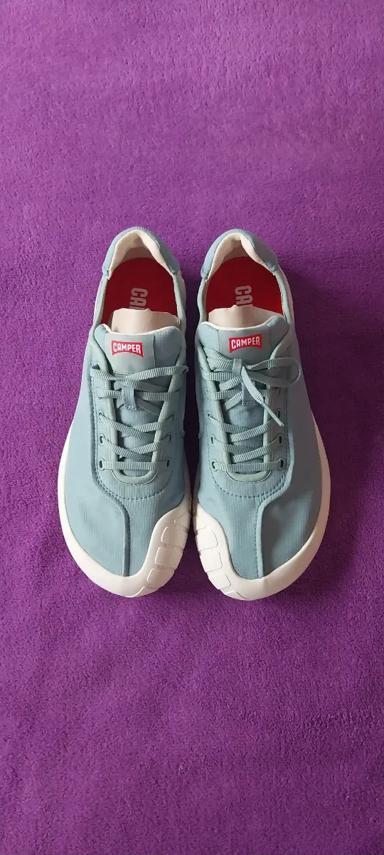 Zapatillas Camper Azul Claro y Blanco