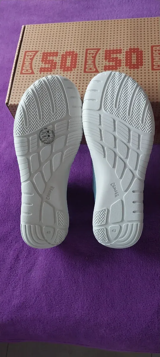 Zapatillas Camper Azul Claro y Blanco