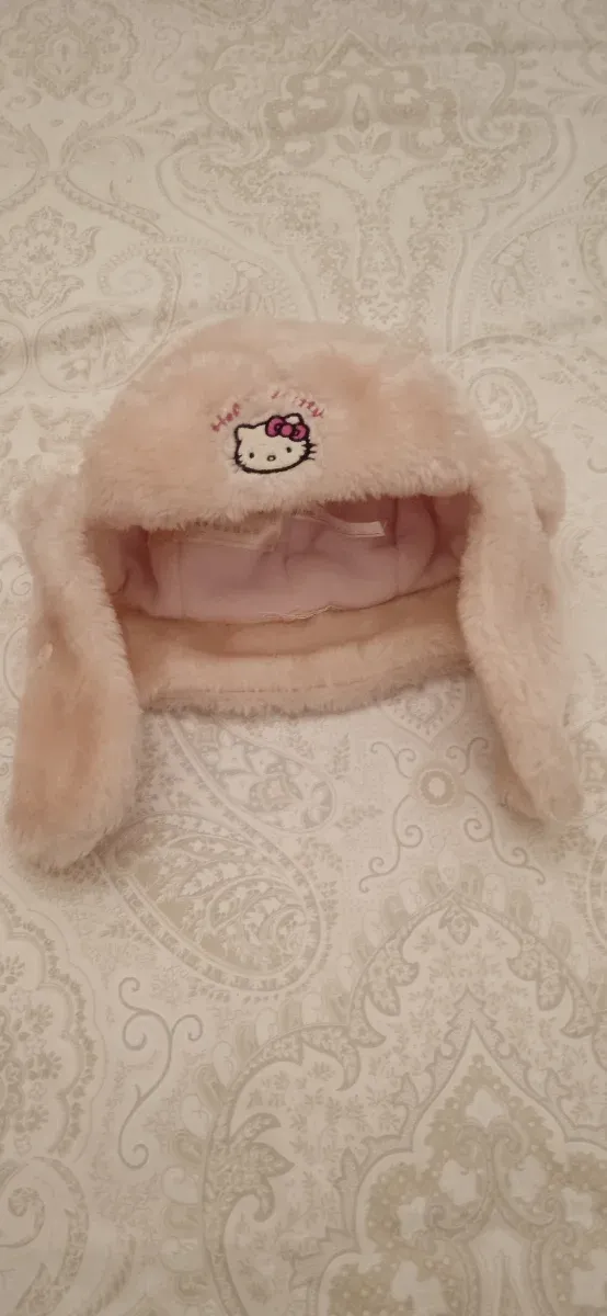 Berretto in peluche per bambina Hello Kitty rosa