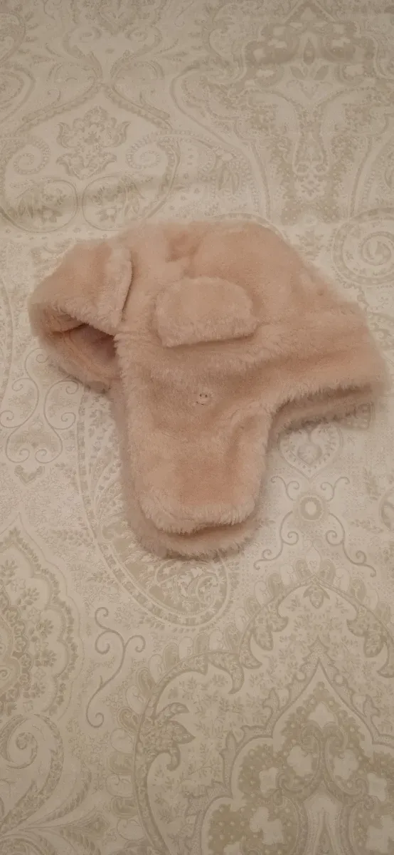 Berretto in peluche per bambina Hello Kitty rosa