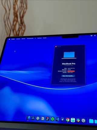 MacBook Pro 14” M2 Pro 16GB RAM