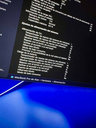 MacBook Pro 14” M2 Pro 16GB RAM