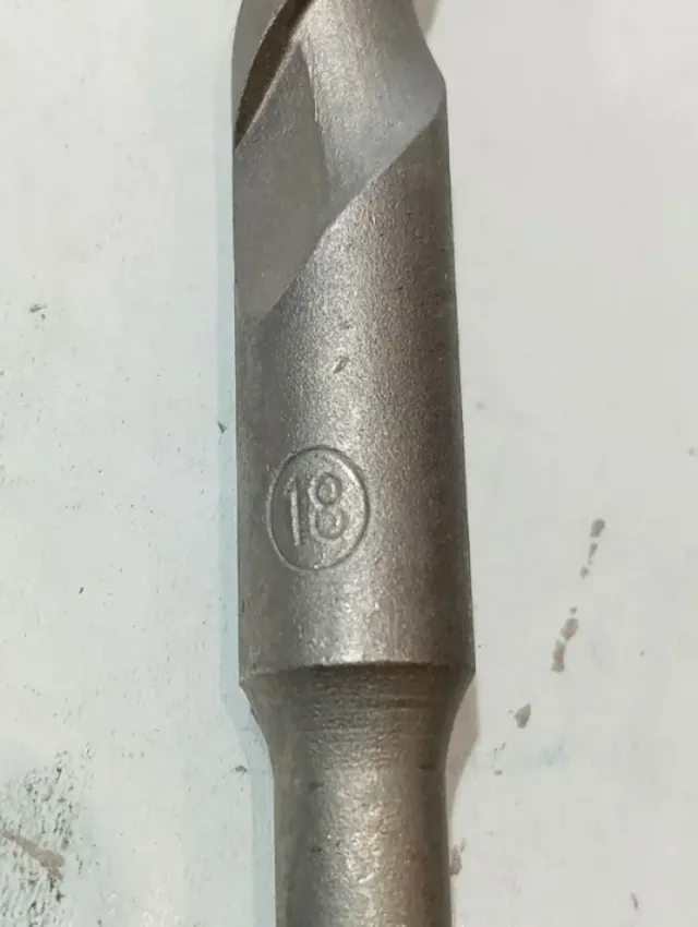 5 trapani e scalpelli