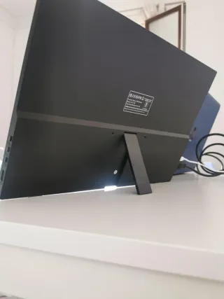 Monitor de pantalla 16" NUEVO