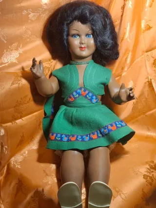 Bambola mora anni 50 h.67cm
