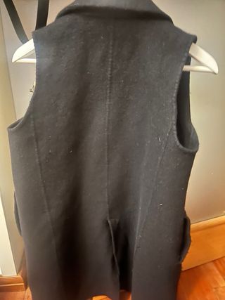 Chaleco Massimo Dutti Negro