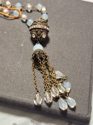 Collana perline azzurre e trasparenti