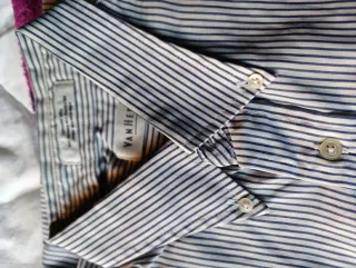 Camisa Van Heusen Rayas Azul y Blanco