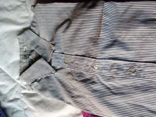 Camisa Van Heusen Rayas Azul y Blanco