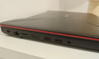 Portátil Asus TUF Gaming FX505GD Negro/Rojo