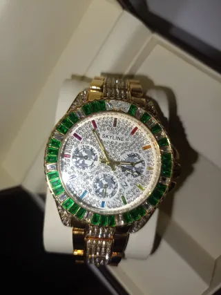 Reloj Skyline Dorado con Bisel Verde