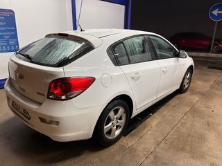Chevrolet Cruze 2012