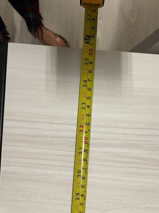 Mesa de comedor moderna madera y metal