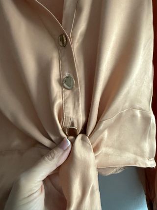 Blusa Zara satinada talla s