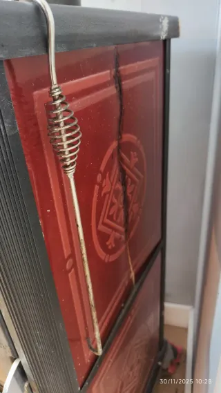 Stufa a legna italiana Camini nera e rossa